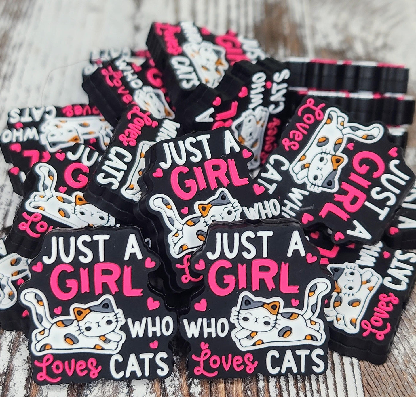 Just a Girl That Loves Cats Focal Bead 19