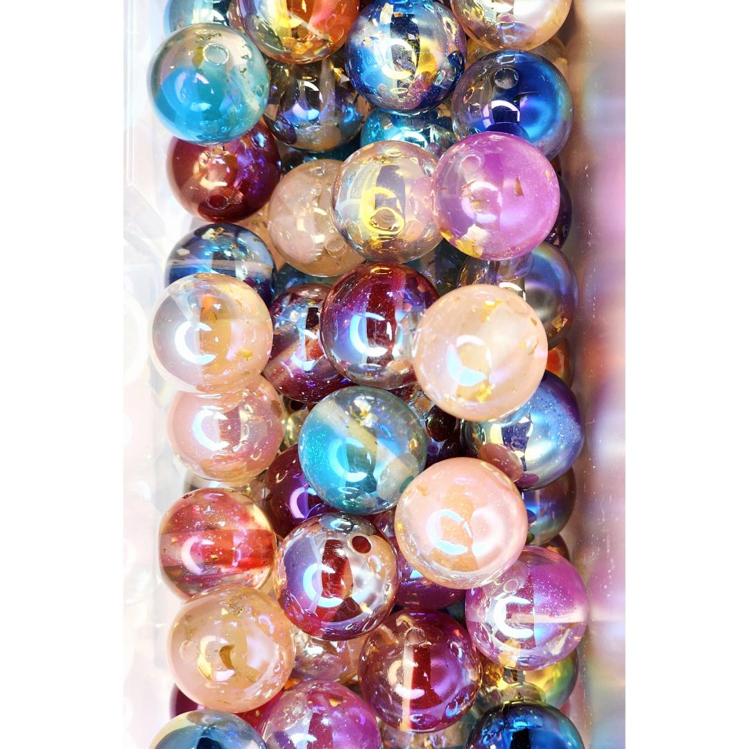 16mm Gold Foil Acrylic Beads (10 Pack)
