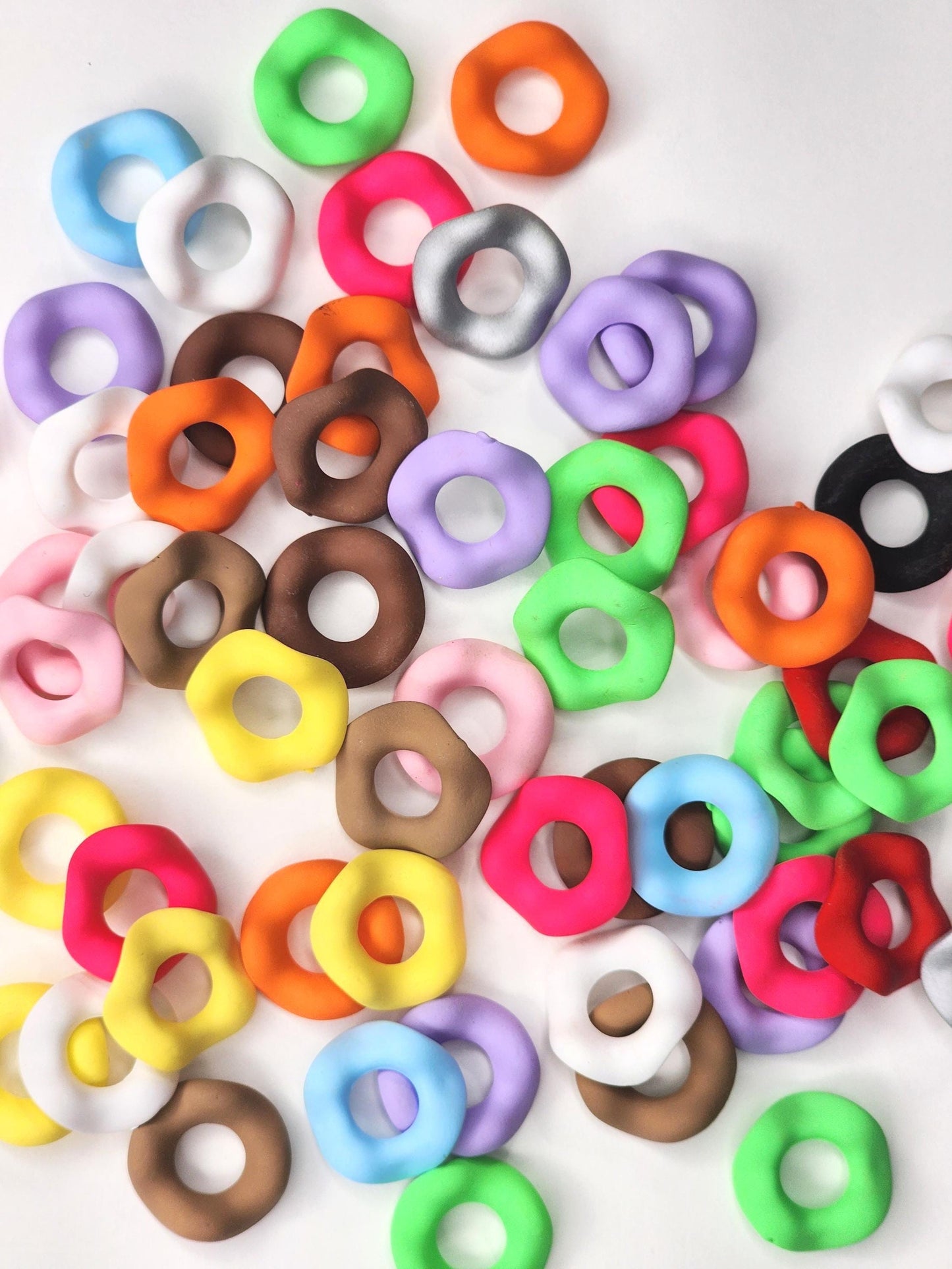15mm Matte Wavy Spacers Random Color (20 Pack)
