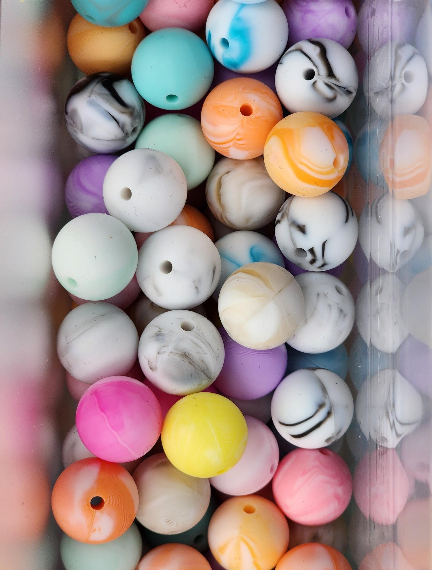 15mm Marble Beads (10 Pack)