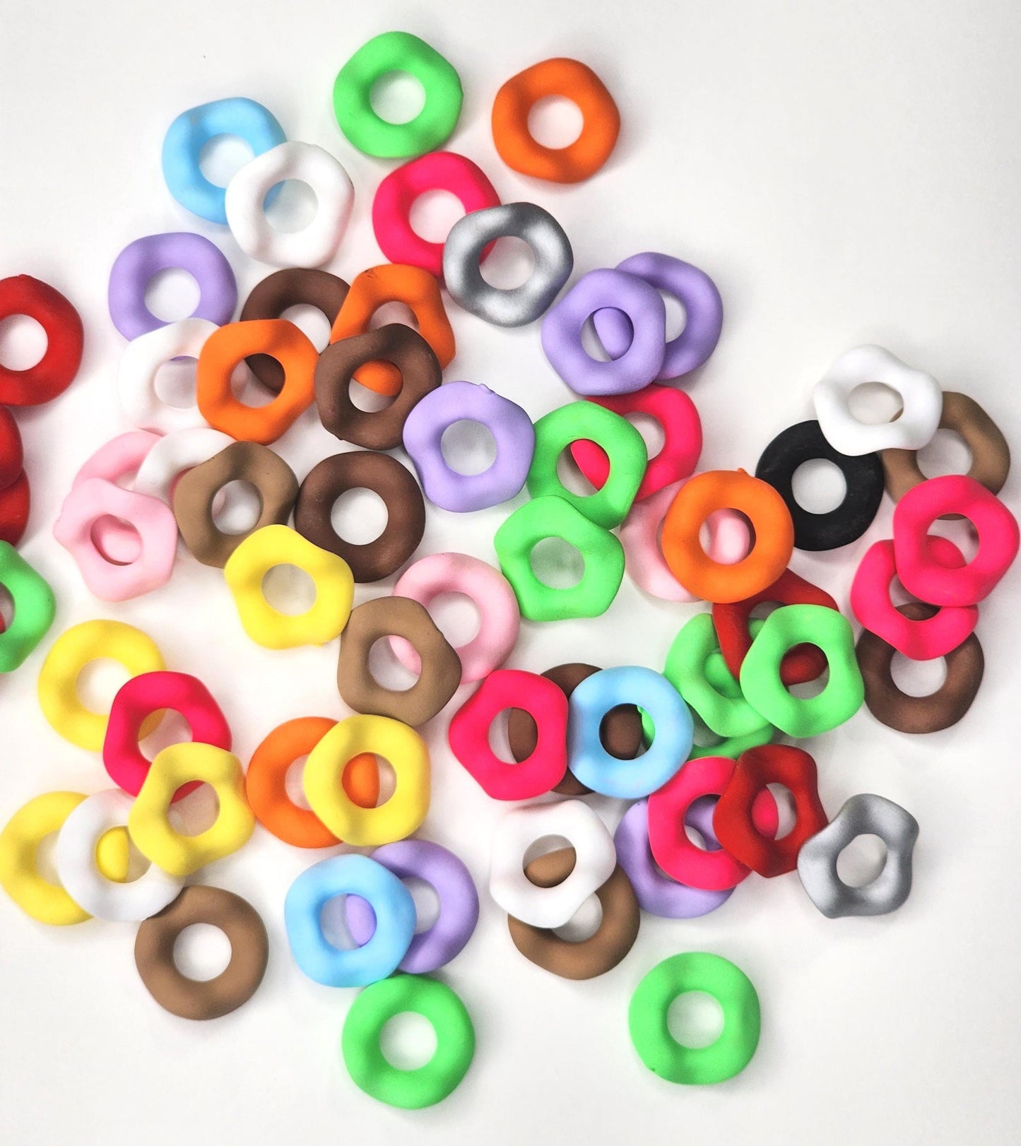 15mm Matte Wavy Spacers Random Color (20 Pack)